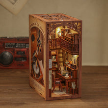 Laden Sie das Bild in den Galerie-Viewer, Book Nook DIY Kit - Der geheime Rhythmus