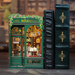 Book Nook DIY Kit - Eulenbuchladen