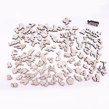Laden Sie das Bild in den Galerie-Viewer, 2D Holzpuzzle – Erdiges Eichhörnchen